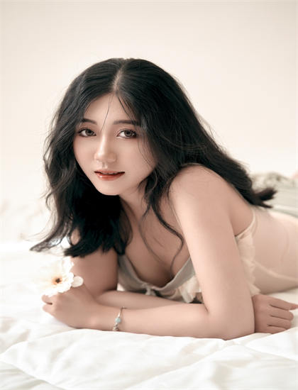 老湿机69福利区_猎狼者在线观看_女人出轨后乳房会有哪些痕迹